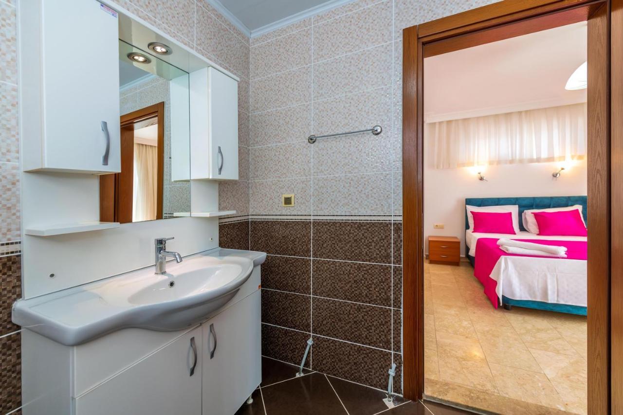 Villa Yasam Park - Luxury 8 Person - Fethiye Calis Beach 90Mt Экстерьер фото
