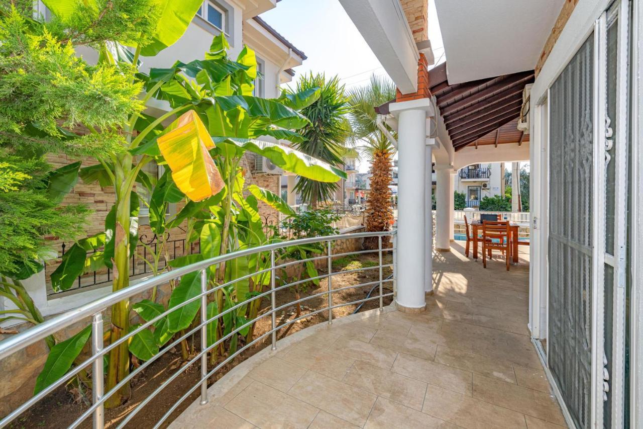 Villa Yasam Park - Luxury 8 Person - Fethiye Calis Beach 90Mt Экстерьер фото