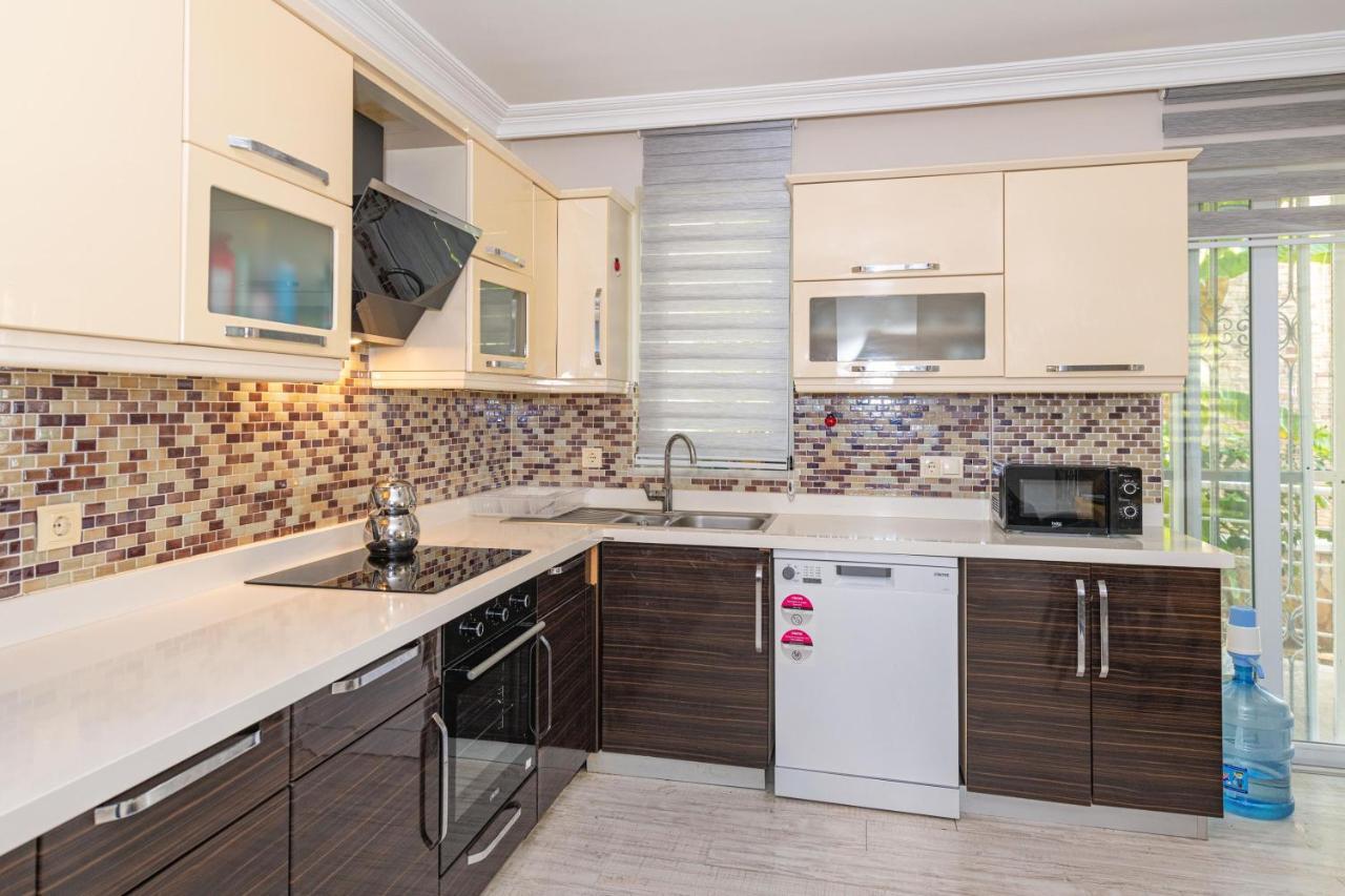 Villa Yasam Park - Luxury 8 Person - Fethiye Calis Beach 90Mt Экстерьер фото
